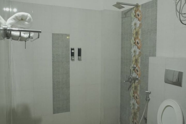 Room 32 of 52
