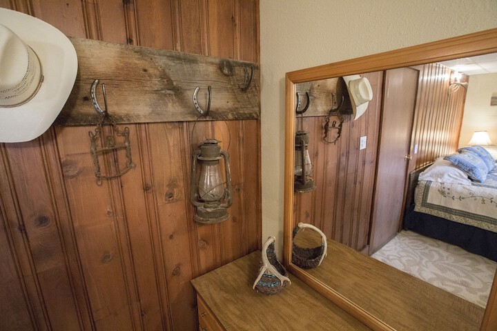 Room 15 of 52
