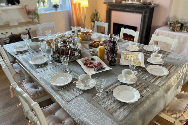 Dining 40 of 45