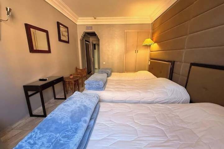 Room 6 of 28