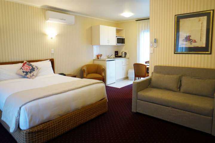 Room 15 of 43
