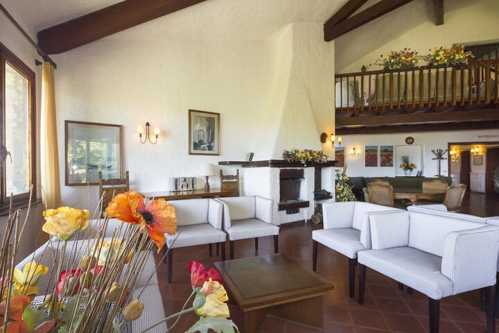 Guest Lobby