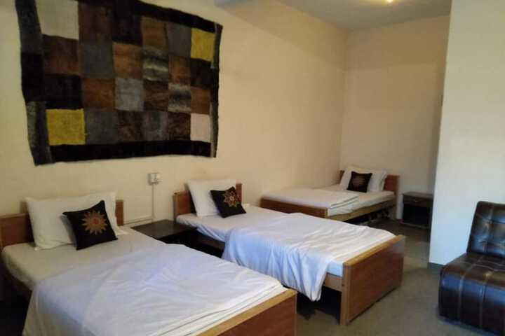 Room 2 of 12