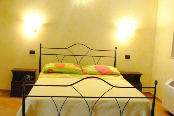 Room 13 of 65