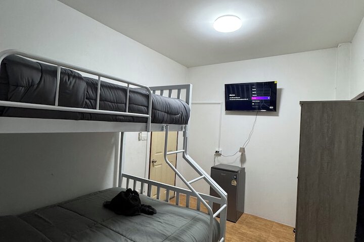 Room 8 of 56