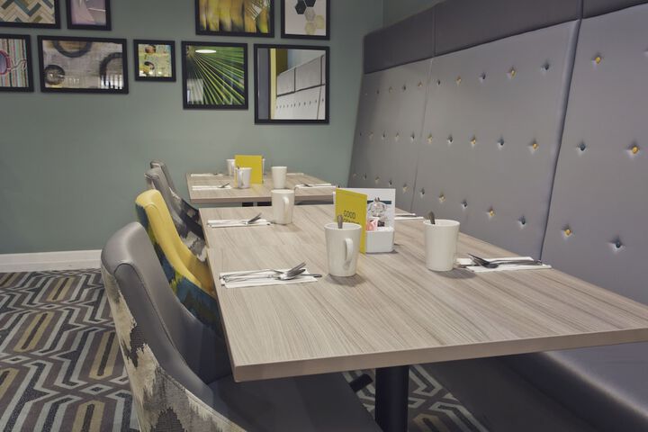 Dining 164 of 292