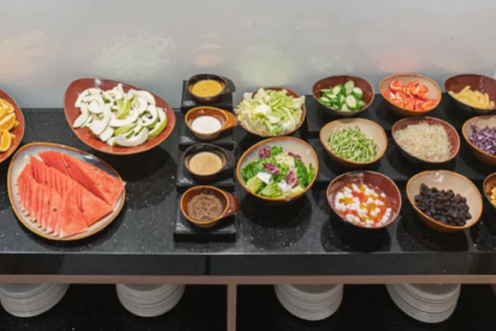 Dining 106 of 121
