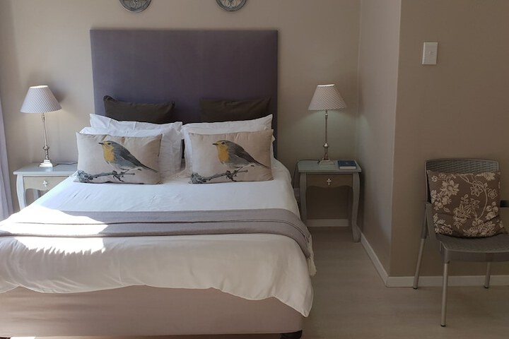 Room 13 of 49