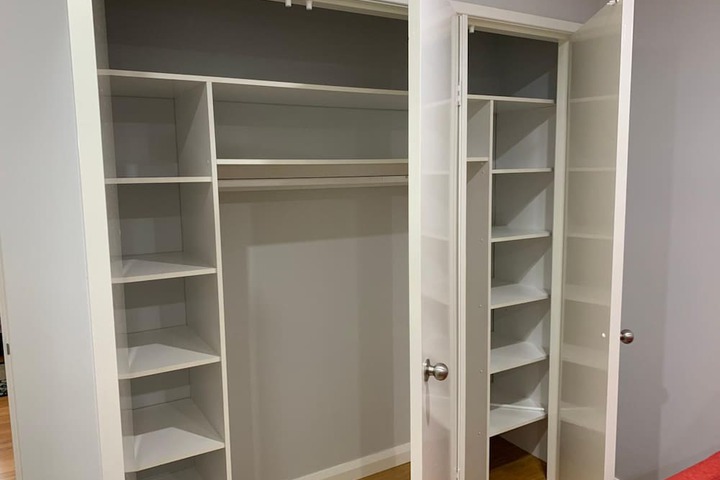 Room 27 of 68