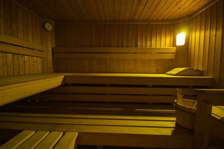 Spa 38 of 61