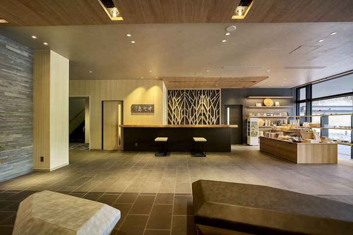 Hotel Interior 4 of 124