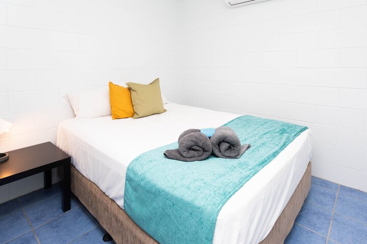 Room 3 of 26