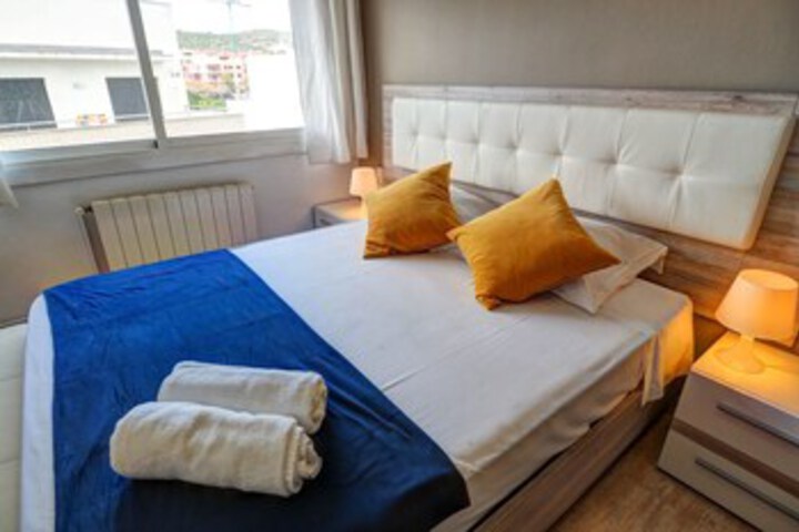 Room 7 of 15
