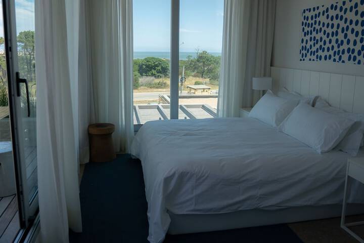 Room 19 of 113