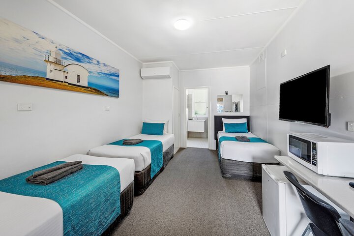 Room 30 of 53