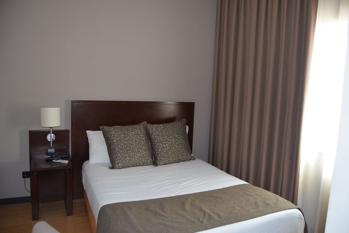 Room 17 of 52