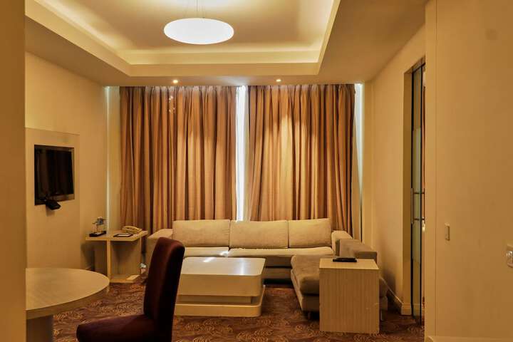 Room 19 of 58