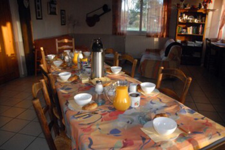 Breakfast/Coffee Service 2 of 22