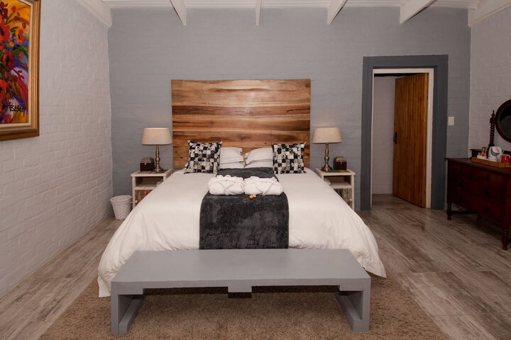Room 44 of 63