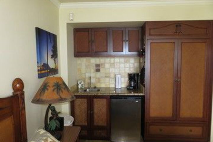 Room 220 of 268