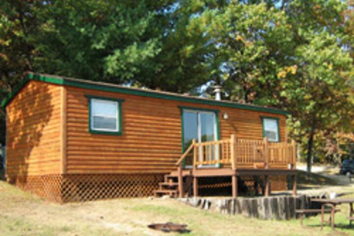 Exterior of Arrowhead Camping Resort Park Model 10