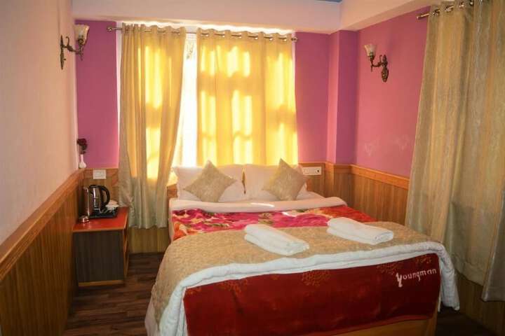 Room 4 of 45