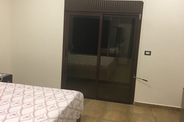Room 5 of 16