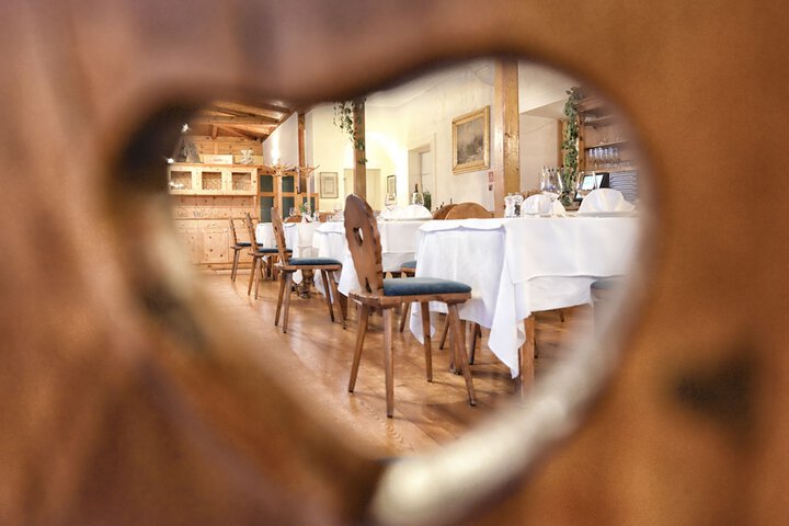 Dining 75 of 113