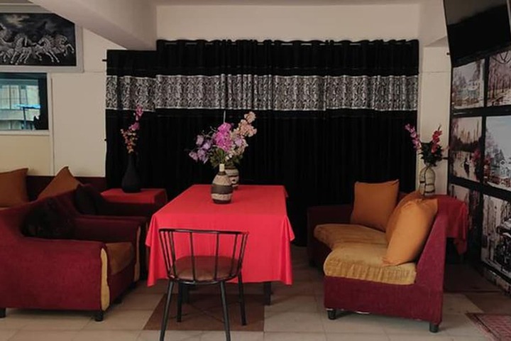 Hotel Interior 7 of 28