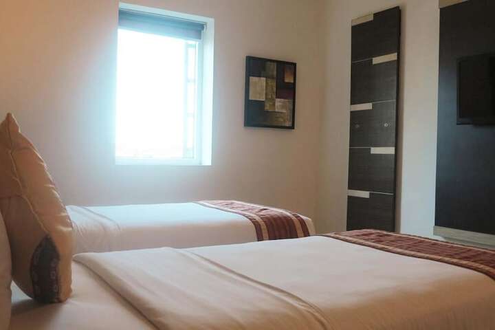 Room 14 of 31