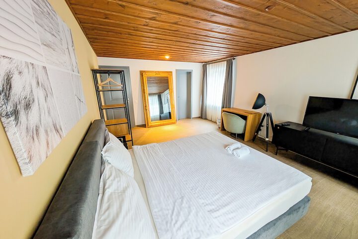 Hotel Taverne zum Kreuz by Nuus