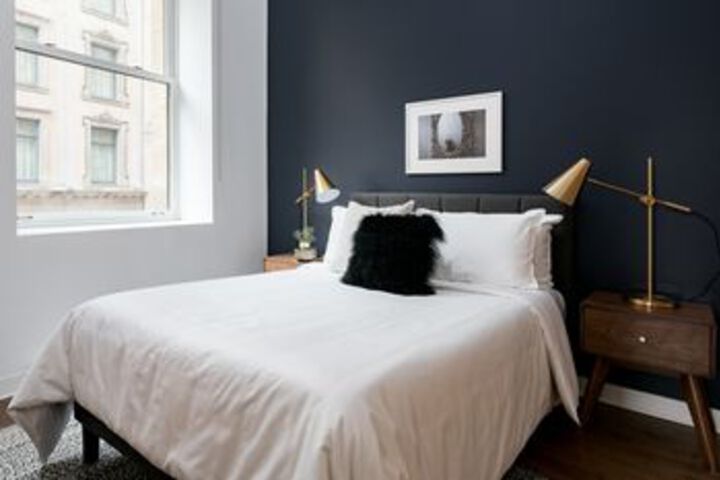 Room 6 of 22