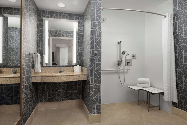 Bathroom shower