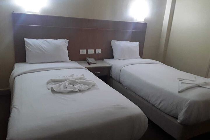 Room 20 of 66