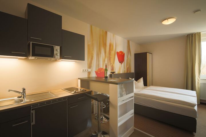 Room 16 of 49