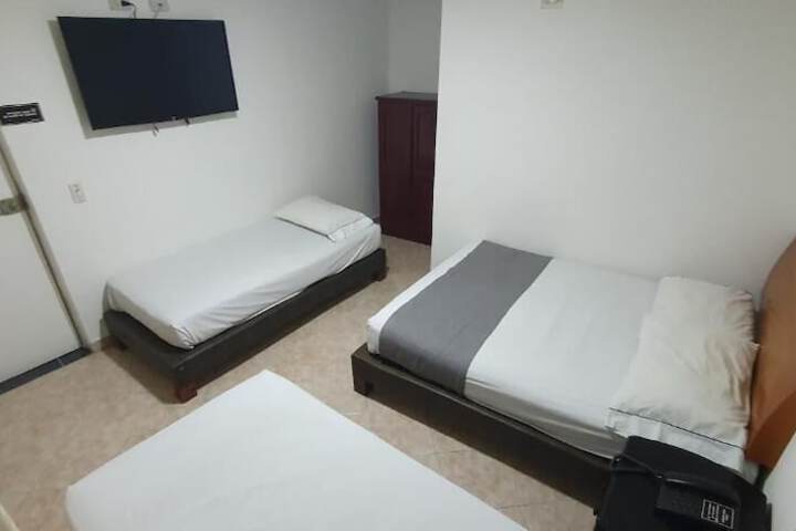 Room 2 of 45