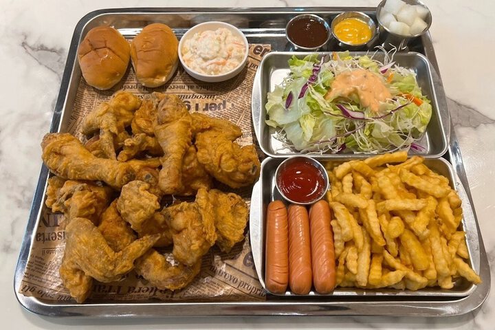 Dining 58 of 80