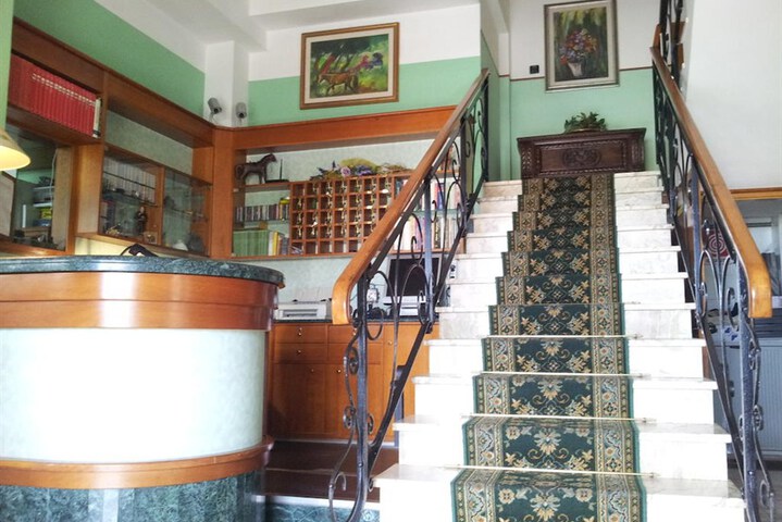 HOTEL ELISA