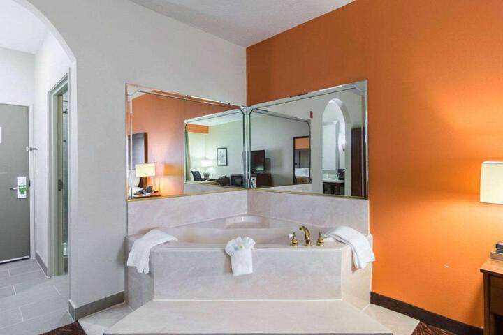 Standard Room Photo