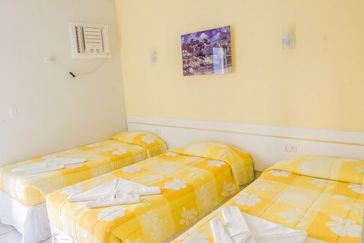 Room 4 of 38