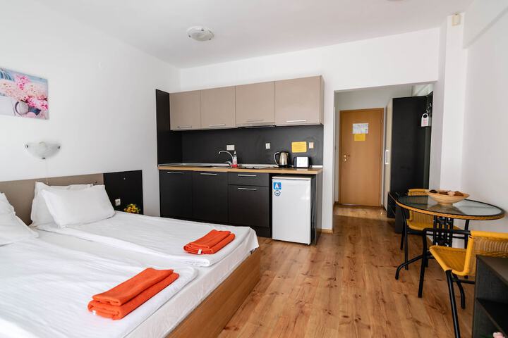 Room 20 of 54