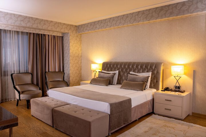 Room 14 of 53