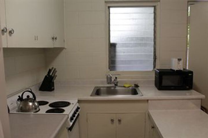 Room 6 of 6