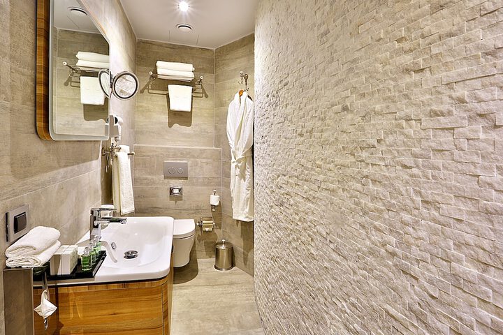 Bathroom Interior Photo
