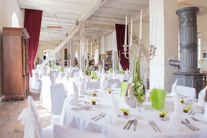 Ballroom/Hall 2 of 80