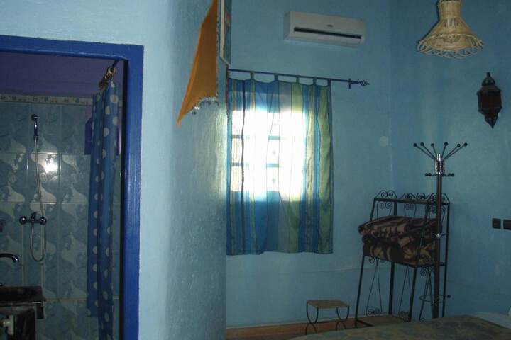 Room 19 of 71