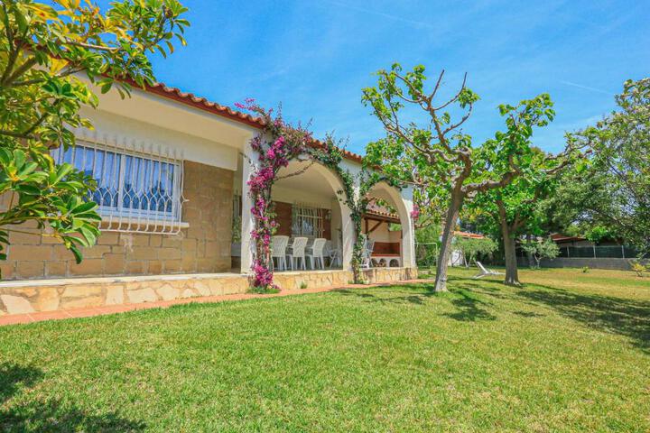 LITORAL COSTA DORADA - CASA AUSTRAL Only families