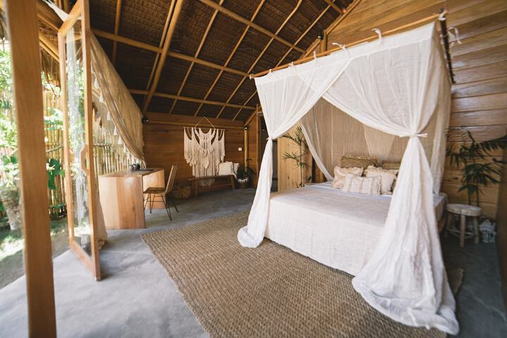 Room 2 of 28