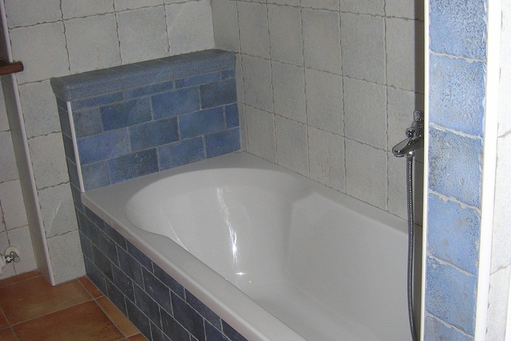 Room 16 of 32