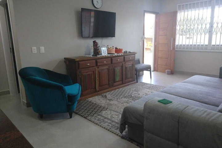 Room 10 of 24